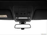  Courtesy lamps/ceiling controls photo